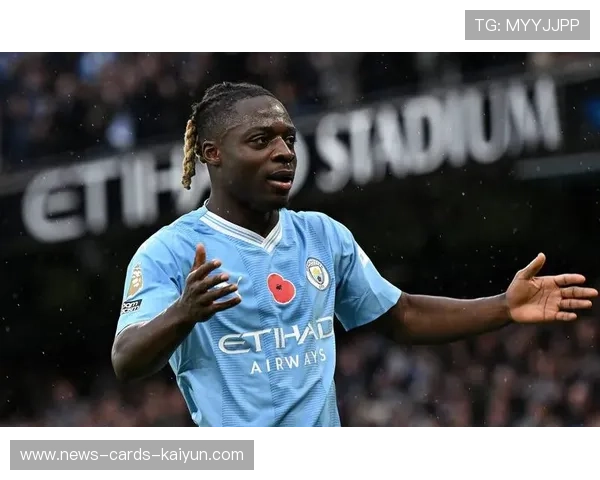 曼城球星疑似不满替补安排：赛后直接走人