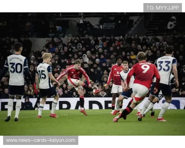 热刺中路的一脚直塞，彻底撕裂对手防线